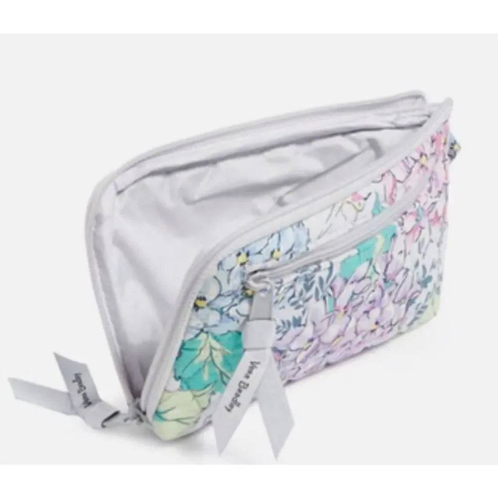 VERA BRADLEY RFID SLIM WRISTLET in Signature Cotton - HAPPY HYDRANGEAS